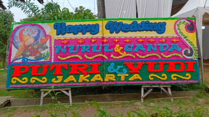 PAPAN BUNGA AMPLAS 004